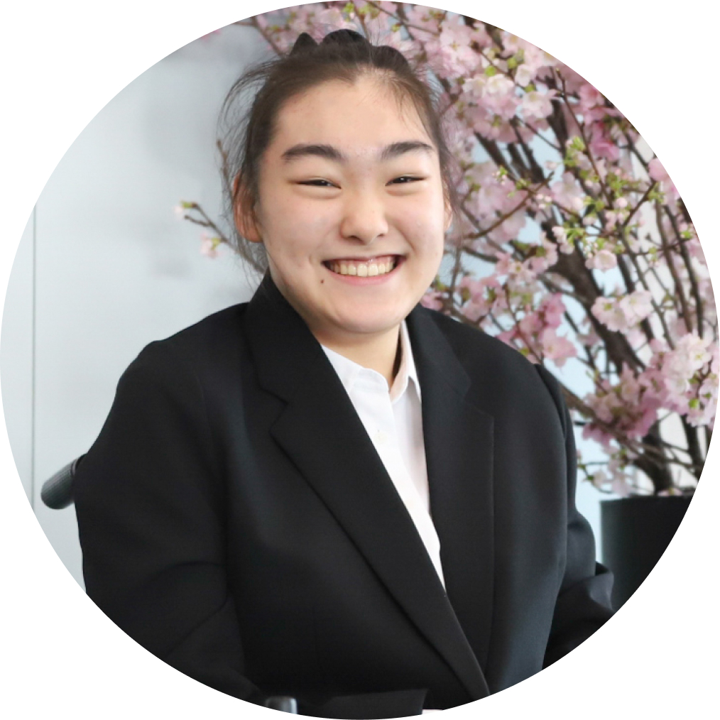 一戸彩音選手の写真